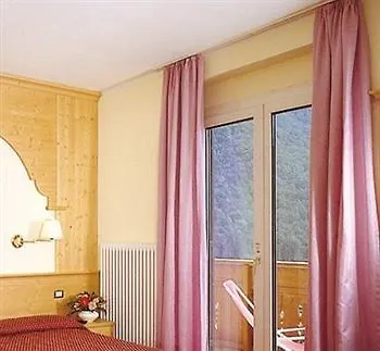 Olympia Molveno